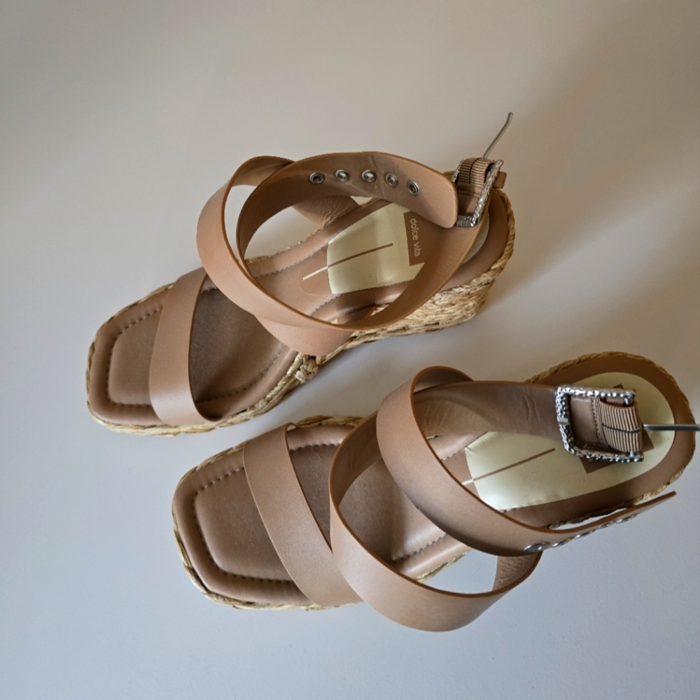 Dolce Vita Strappy Wedge Sandals Size 11